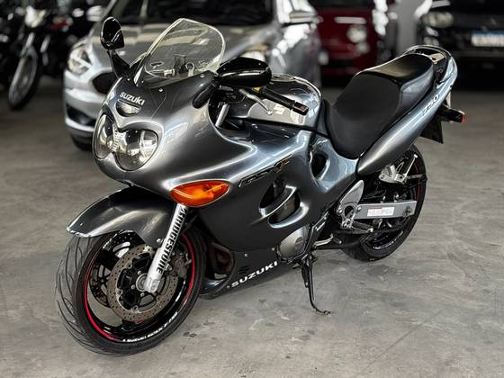 SUZUKI GSX 750 F 
